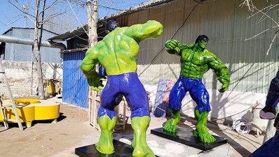 綠巨人玻璃鋼動漫人物雕塑